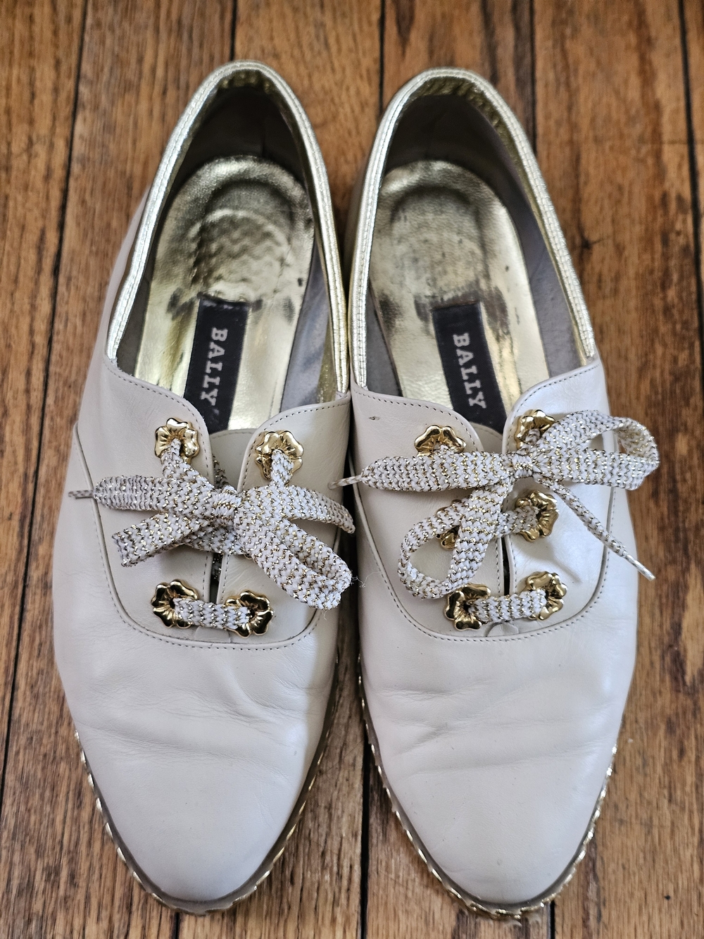 Bally Women's Cream Leather Lace-Up Shoes